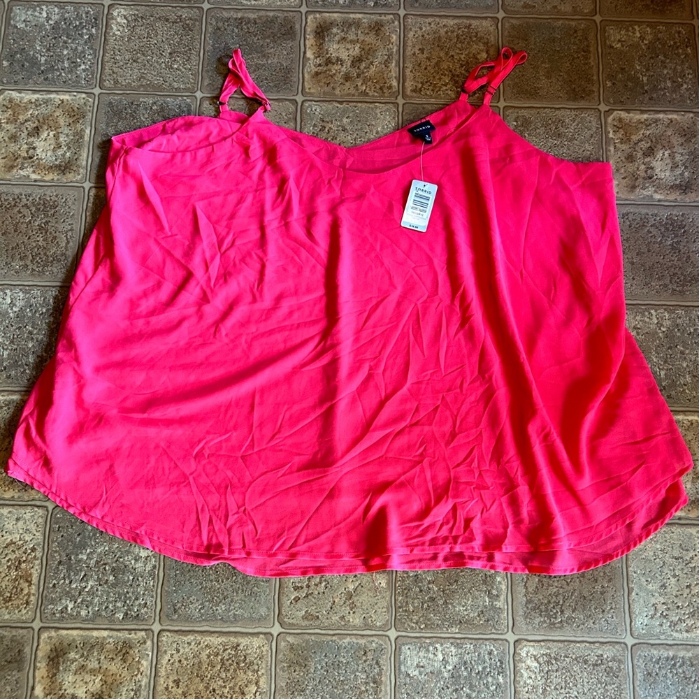 Torrid tank size 5 NWT